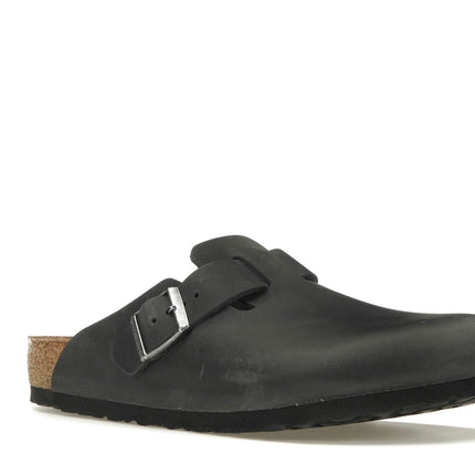 Birkenstock Boston Oiled Leather Black 0059461/0059463 , trois-quarts avant extérieur