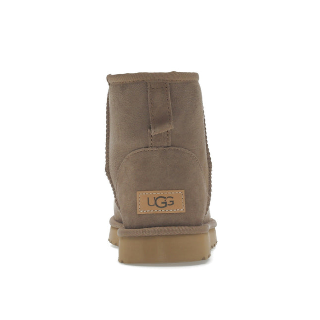 UGG Classic Mini II Boot Caribou 1016222-CRBO, arrière