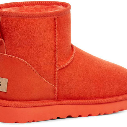 UGG Classic Mini II Boot Hazard Orange 1016222-HONG, trois-quarts arrière