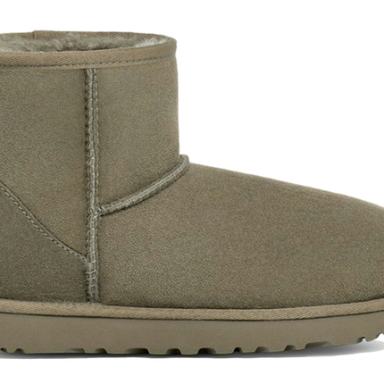 UGG Classic Mini II Boot Moss Green 1016222-MSG, vue principale