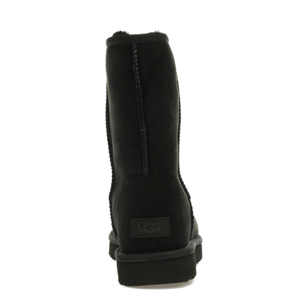 UGG Classic Short II Boot Black 1016223-BLK, arrière