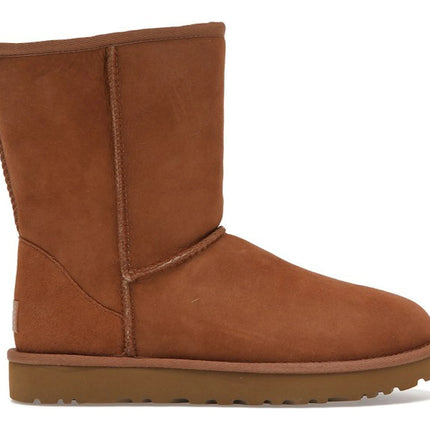 UGG Classic Short II Boot Chestnut 1016223-CHE, vue principale