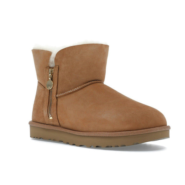 UGG Bailey Zip Mini Boot Chestnut 1112481-CHE, trois-quarts avant extérieur