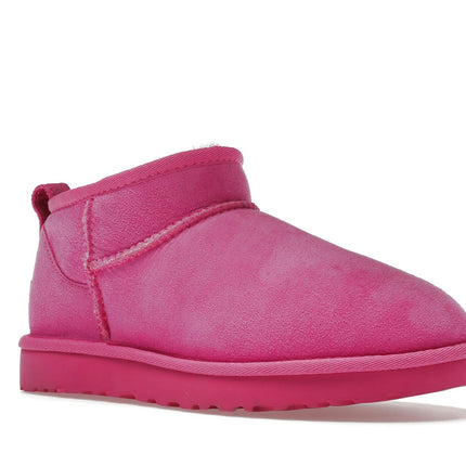 UGG Classic Ultra Mini Boot Carnation 1116109-CRNT, trois-quarts avant extérieur