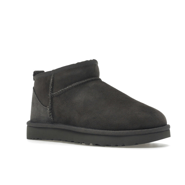 UGG Classic Ultra Mini Boot Grey 1116109-GREY, trois-quarts avant extérieur