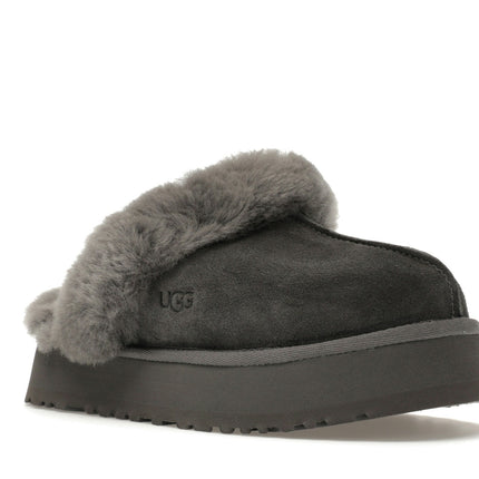UGG Disquette Slipper Charcoal 1122550-CHRC, trois-quarts avant extérieur