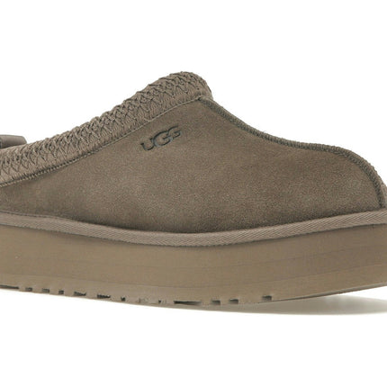 UGG Tazz Slipper Smoke Plume 1122553-SKP, trois-quarts avant extérieur