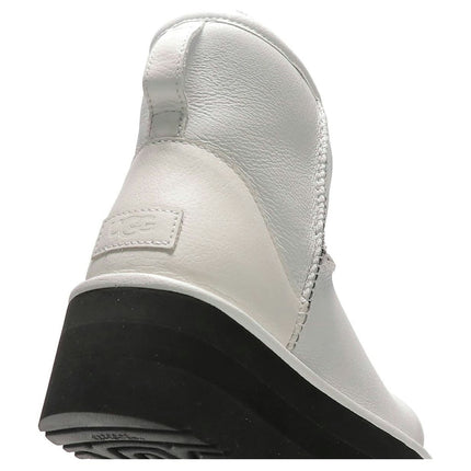 UGG Classic Mini Platform Matte Boot Ultra Matte White 1130611-UMWH, détail arrière et semelle