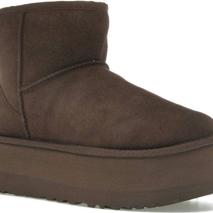 UGG Classic Mini Platform Burnt Cedar 1134991-BCDR, trois-quarts avant extérieur