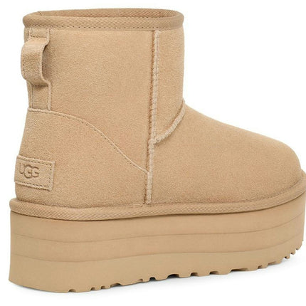 UGG Classic Mini Platform Boot Mustard Seed 1134991-MDSD, trois-quarts arrière
