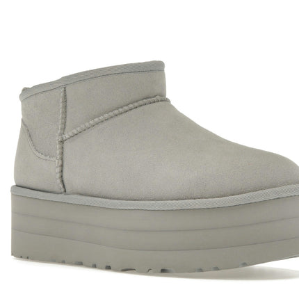 UGG Classic Ultra Mini Platform Boot Seal 1135092-SEL, trois-quarts avant extérieur