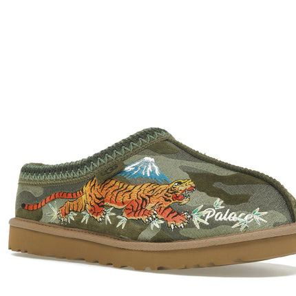 UGG Tasman Slipper Palace Burnt Olive Camo 1172070-GRNC, trois-quarts avant extérieur