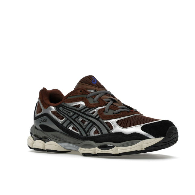 Asics Gel-NYC Reddish Brown Steeple Grey 1203A383-200, trois-quarts avant extérieur