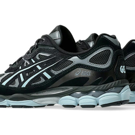 Asics Gel-NYC atmos Laguna Gem Blue Topaz 1203A577-001, trois-quarts arrière de la paire