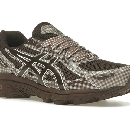 Asics Gel-Venture 6 Story mfg. Reddish Brown Gingham 1203A712-200, trois-quarts avant extérieur