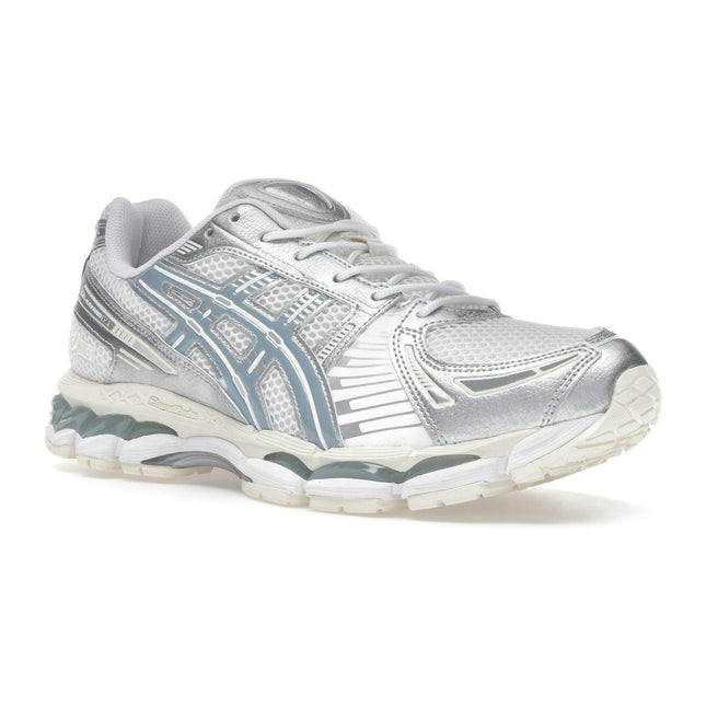 Asics Gel-Kayano 12.1 Silver Ice Blue 1203A759-101, trois-quarts avant extérieur