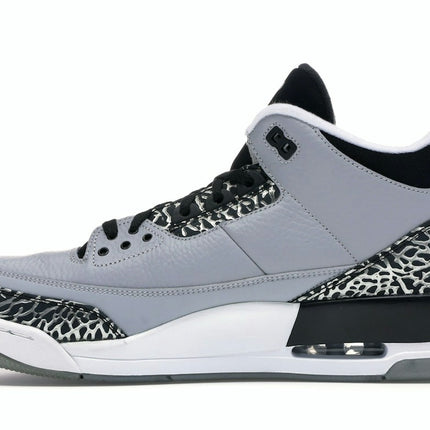 Air Jordan 3 Retro Wolf Grey 136064-004, profil intérieur