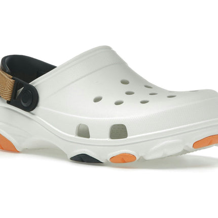 Crocs Classic All-Terrain Clog White Orange 206340-94S, trois-quarts avant extérieur