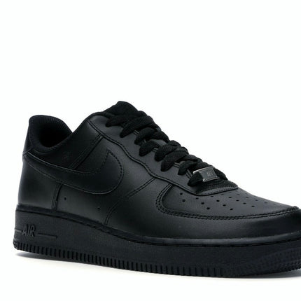 Nike Air Force 1 Low '07 Black 315122-001/CW2288-001, trois-quarts avant extérieur