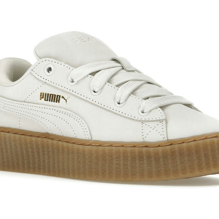 Puma Creeper Phatty Rihanna Fenty Warm White 396813-03, trois-quarts avant extérieur