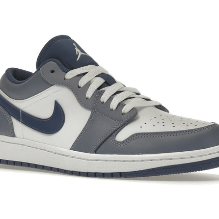 Air Jordan 1 Low Steel Blue 553558-414, trois-quarts avant extérieur