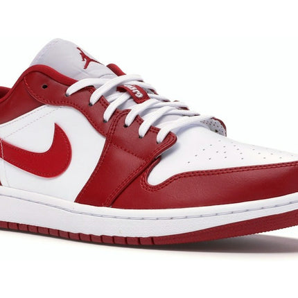 Air Jordan 1 Low Gym Red White 553558-611, trois-quarts avant extérieur
