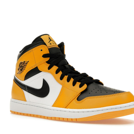 Air Jordan 1 Mid Taxi 554724-701, trois-quarts avant extérieur