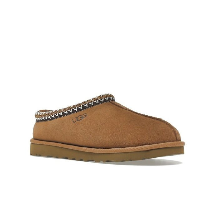 UGG Tasman Slipper Chestnut 5950-CHE, trois-quarts avant extérieur