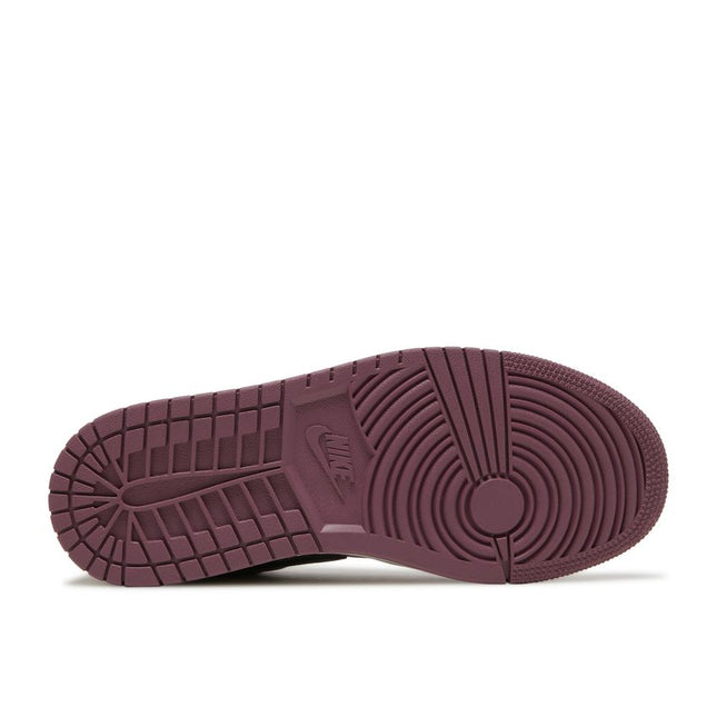 Air Jordan 1 Low Mulberry