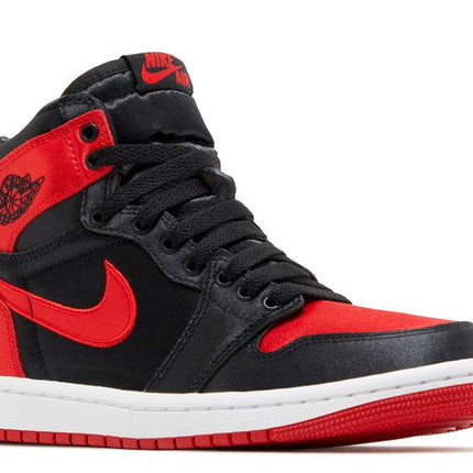 Air Jordan 1 Retro High OG Satin Bred