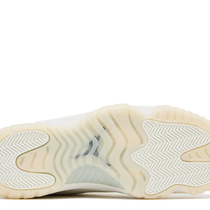 Air Jordan 11 Retro Pearl