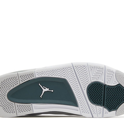 Air Jordan 4 Retro Oxidized Green