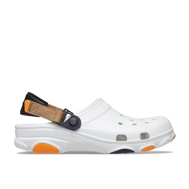 Zueco Crocs Classic All-Terrain blanco naranja