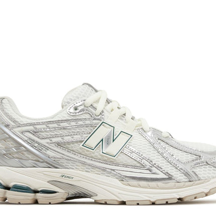 New Balance 1906R Sal marina plateada metalizada