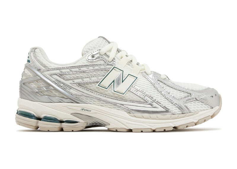 New Balance 1906R Silver Metallic Sea Salt