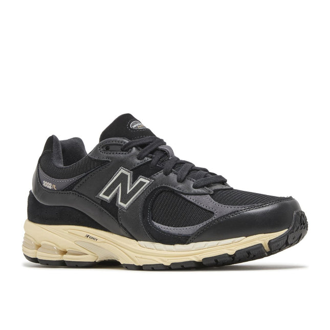 New Balance 2002R Black Vintage