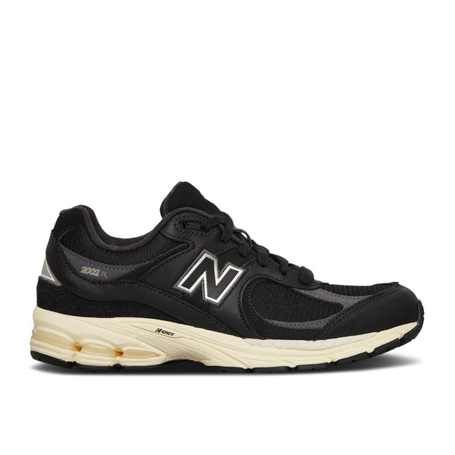 New Balance 2002R Black Vintage