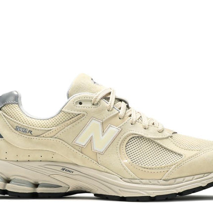 New Balance 2002R Hueso Aluminio Ligero