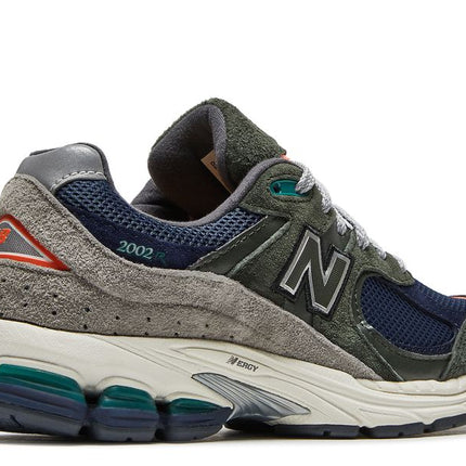 New Balance 2002R Defensa Verde Natural Indigo