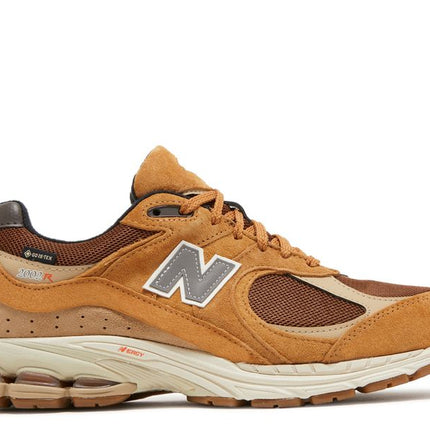 New Balance 2002R Gore-Tex Tabaco