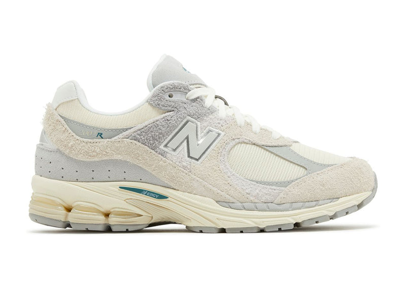 New Balance 2002R Linen