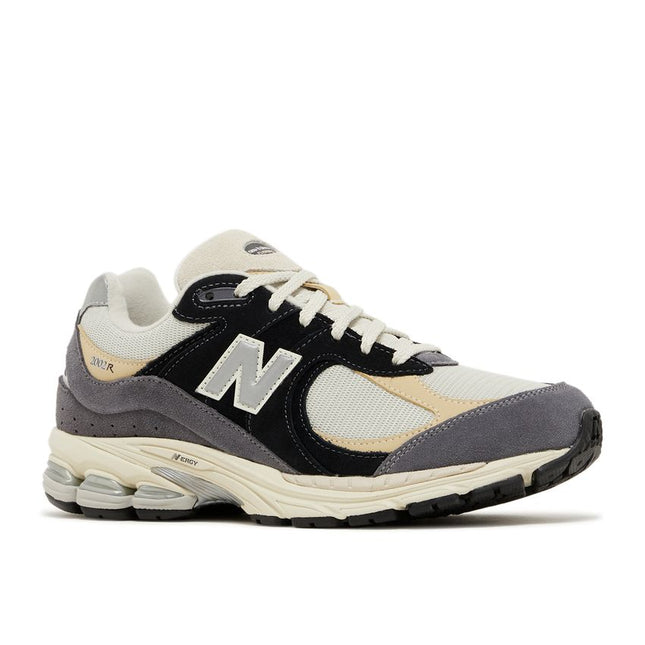 New Balance 2002R Magnet Sandstone