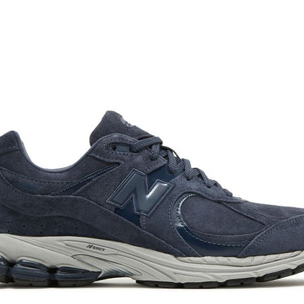 New Balance 2002R Navy Silver Metallic