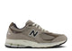 New Balance 2002R Warm Alpaca Light Chalkboard