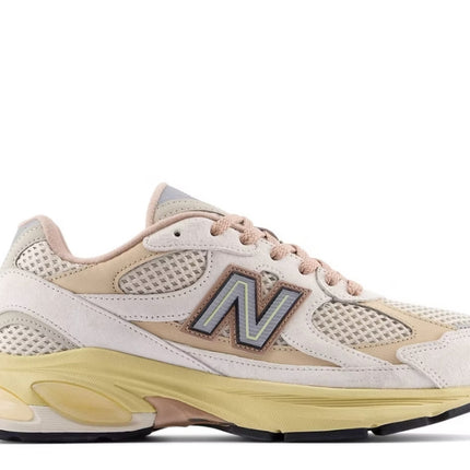 New Balance 2010 Rose Beige