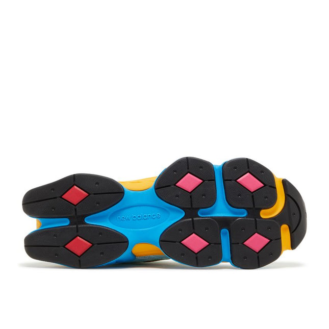 New Balance 9060 Beach Glass Pink