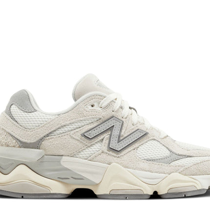 New Balance 9060 Grey Moonbeam