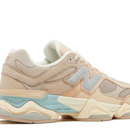 New Balance 9060 Marfil Crema Rosa Arena