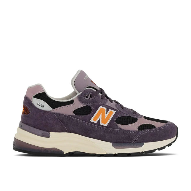 New Balance 992 MiUSA Dark Ice Wine Black