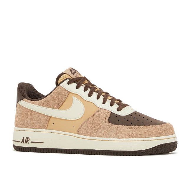 Nike Air Force 1 Low LV8 EMB Cáñamo Leche De Coco